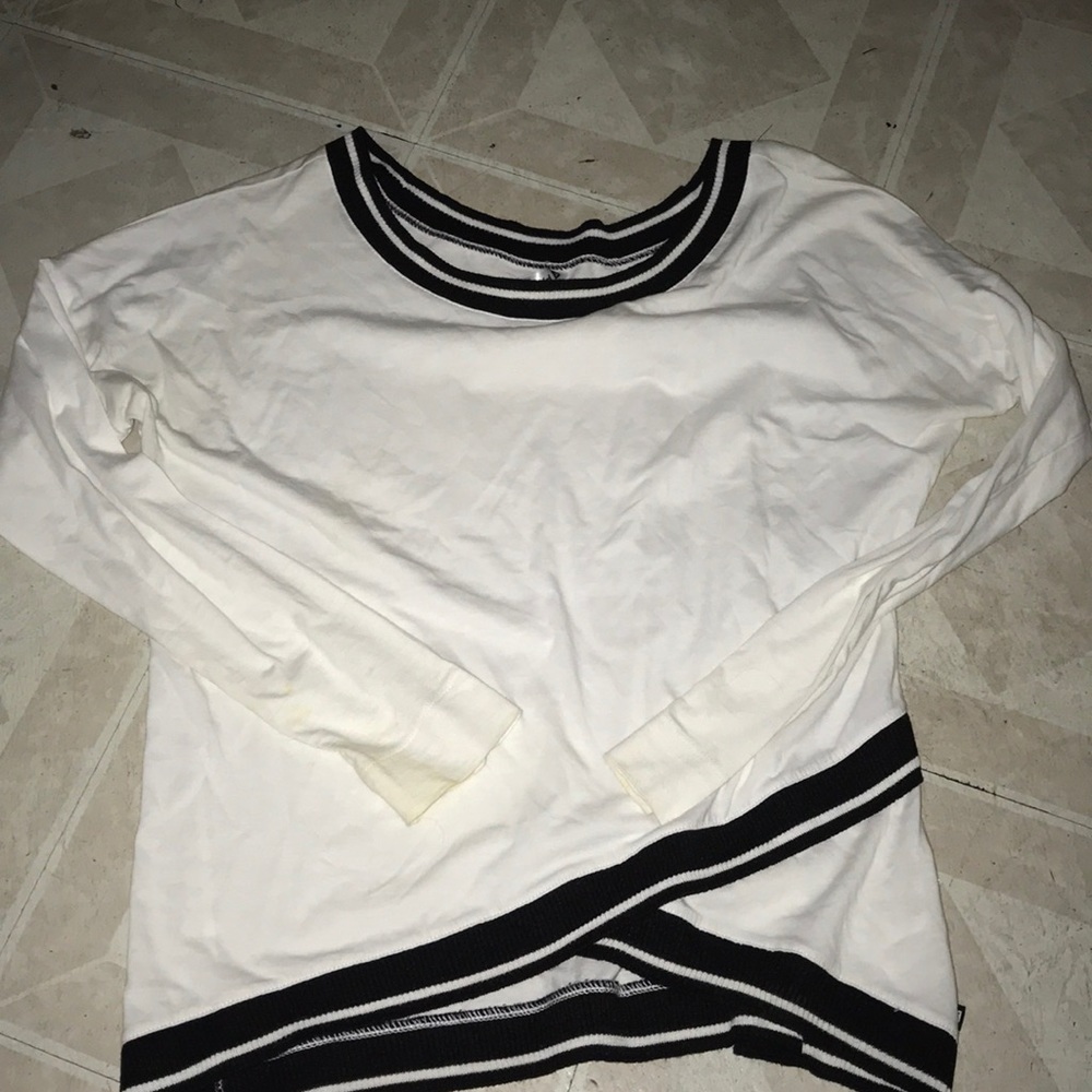 COPY - Fabletics long sleeve